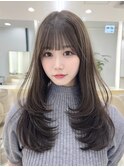 レイヤーカット　前髪小顔　ネビージュ