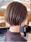 表参道酸性ストレートパーマ艶髪ショート梅雨対策グレージュ40代