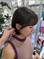 クラム(clam.)&nbsp;顔まわりカット + カラー