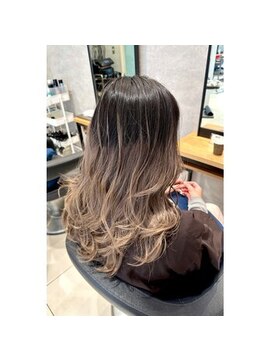 アース 二俣川店(HAIR&MAKE EARTH) ブリーチをやめたい人にもおすすめ、グラデーション【二俣川】