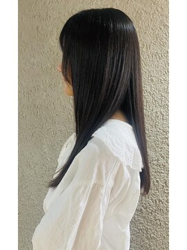 ハートボックス 四谷店(Heart box) 学生ストレートヘア