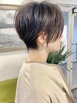 ビュートヨナカ(VIEW TOYONAKA) 30代/小顔カット/ハンサムショート/オリーブグレージュ/豊中