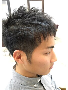 プリーモ ヘアー レガロ(Primo hair REGALO) 【REGALO】★職人スタイル★スウィングアップバングショート