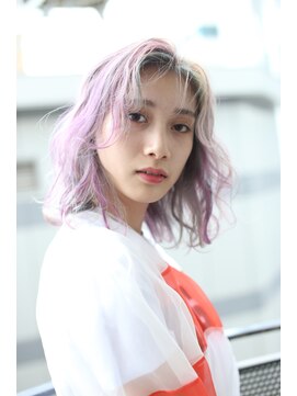 アミヘアーサプライ(AMI Hair Supply) ユニコーンカラー/ホワイトミルクティー/くびれセミディ