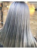 ルーナヘアー(LUNA hair)&nbsp;『京都 山科 ルーナ』グレージュグラデーション【草木真一郎】