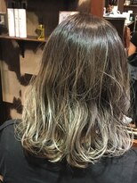 ヘアー クリエイト カルバリ(HAIR CREATE Calbari)&nbsp;ハイライトグレーグラデェーション