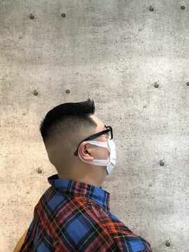 宮崎理容院 並木坂店 眼鏡に合う nuance skin fade