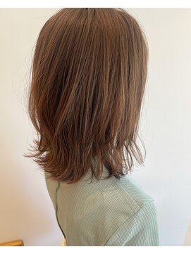 トリート 市川店(TREAT) シアベージュ