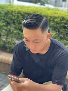 フォーコーナーズカットショップフェイビーズ 名古屋西(FourCornersCutShop favey's) barber style【刈り上げ】【スキンフェード】