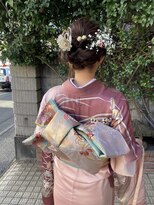 アクアマリン8810 ハチハチイチゼロ(AQUA MARINE 8810)&nbsp;美髪/切りっぱなしボブ/ピンクブラウン/エアリーロング/北習志野