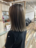 ラヴィエール(LAVIERE by R-EVOLUT)&nbsp;ハイライト×寒色カラー