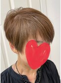ショートヘア