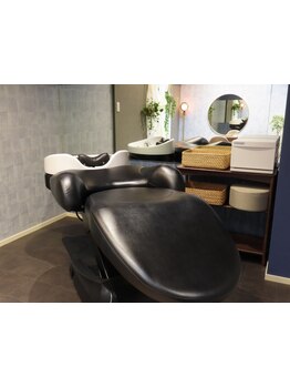 【西鉄天神駅から徒歩3分】"居心地の良さ"が自慢のプライベートサロン＊極上のサロンtimeをお届けします☆