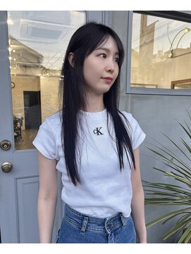 ヴィクサス ザ ベイ(VIXUS the bay) 【VIXUS 小池楓】ほんのりレッドで遊び心を