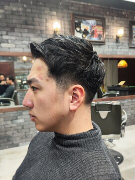 スリーセント 栄(3/cent) ジェットモヒカン/ツーブロック/フェードカット