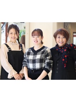 【女性Stylistが多い】気さくで話しやすくオシャレなSTAFF揃い♪女性目線での提案で、悩みも相談しやすい◎