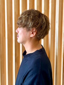 グランド パトス(GRAND PATOS) パーマ＆ハイライトで大人スタイル