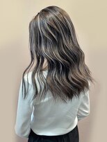 カルフール ロハス 草加東口店(Carrefour LOHAS)&nbsp;ダメージレス・ハイライト・ケアブリーチ・外国人風ヘア・立体感