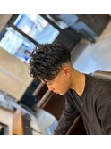 ツイストスパイラルツーブロックマッシュジェットモヒカン