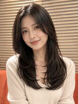 オアシスアヴェダ ザ・ペニンシュラ東京(OASIS AVEDA) セミロング艶髪レイヤー・髪質改善・長め前髪銀座日比谷20代30代