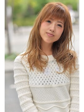 ナナナ パレナ 大津膳所店(nanana parena) ハイカラーで見せる上品な艶スタイル【nanana parena】