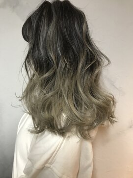 ヘアスタジオニコ(hair studio nico...) バレイヤージュ