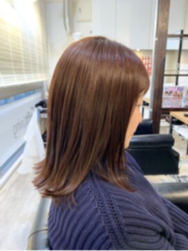 ギフト リビング(Gift Living) イルミナカラーで透明感と艶をプラス*外ハネボブ