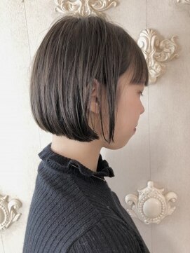 モアナ バイ ヘッドライト 武蔵小杉店(Moana by HEADLIGHT) 大人かわいい 小顔 ミニマム ワンレン ボブ ショート グレージュ