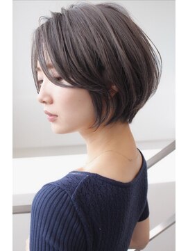 クルミ(culumi) 丸みのシルエットボブ