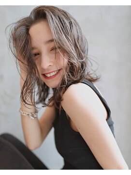 ハバナ 天神(HAVANA) 大人かわいい☆小顔レイヤー×ハイライト×シアーベージュ