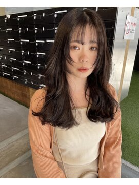 スリー(three) レイヤーカット