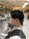 【LUDLOW BLUNT】ツーブロックパーマカジュアルバーバーヘア大阪