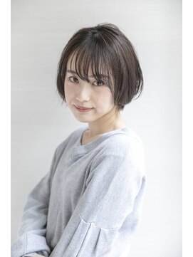 ルルディ バイ アフロディーテ銀座(luludi by APHRODITE) グレージュカラー/シルキーベージュ/斜めバング/銀座/髪質改善