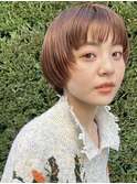 顔まわりレイヤー/前上がりボブ