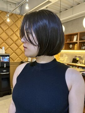 ベンジー 中目黒店(benji) 大人色っぽいパツっとボブ