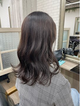 プレジール (Plaisir) ミディアムレイヤーグレージュカラー透明感ベージュ20代30代40代