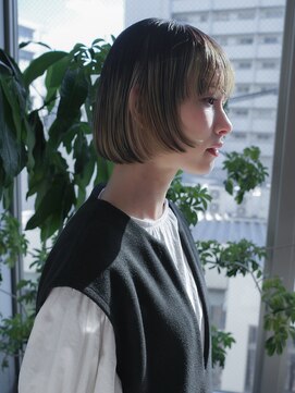 テン 栄店(tenn) アンブレラカラーと前上がりボブ【stylist:kuroda】