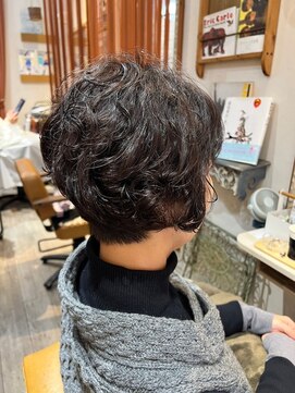 キャメル ヘアーデザイン(Camel hairdesign) ダークカラーマニッシュ透明感小顔ウェーブショート20代30代