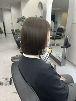 クム 横浜(qumu)&nbsp;切りっぱなしボブ×オリーブグレージュ　qumu横浜　saki