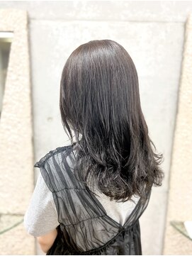 アサクラ シンキタ(ASAKURA SHINKITA) コテ巻き風パーマ