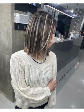 キング 心斎橋店(K!ng) 縮毛矯正髪質改善レイヤーカットトリートメント心斎橋美容室