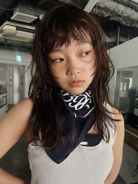 ナヌーク ダイカンヤマ(nanuk daikanyama) レイヤーカット/ウルフレイヤー/ミディアムレイヤー