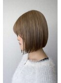 レイヤーカットミルクティーベージュブリーチなしダブルカラー
