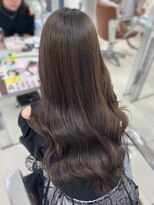 ジーナ 渋谷駅前(Zina) 赤味が気になる方はこれ!オリーブベージュカラー