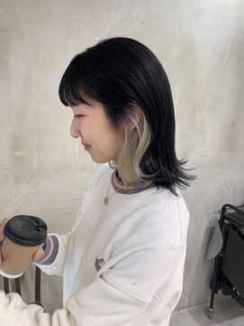 シー(Ciii) stylist イケダ>> インナーカラー×ホワイトブロンド