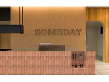 サムデイフィオ(SOMEDAY Fio)の雰囲気（温かみのある、開放的な店内）