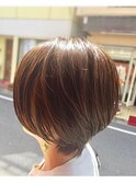 dee くびれショート