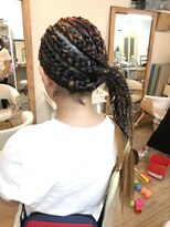 ロカット サロン(Roquat Salon)&nbsp;コーンロウサイドポニーアレンジ【ヘアアレンジ  立川/立川南】