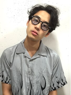 ニコフクオカヘアーメイク(NIKO Fukuoka Hair Make) 「NIKO」前下がり×パーマ