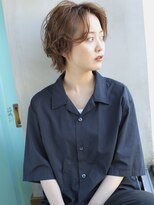 バース(BIRTH)&nbsp;天神【BIRTH】大人かわいいセンターパートミニウルフ　2